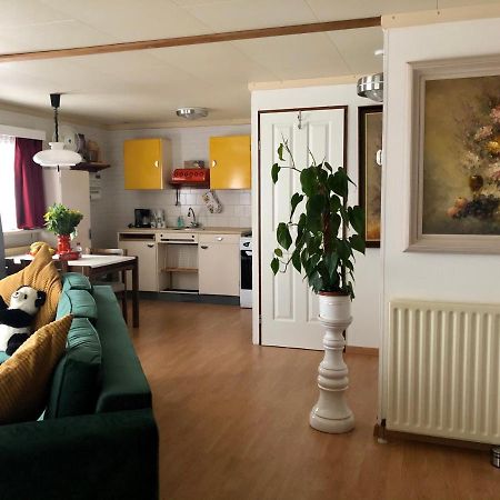 Retro Relax Resort Midden In Het Bos Op De Veluwe In Putten Ngoại thất bức ảnh