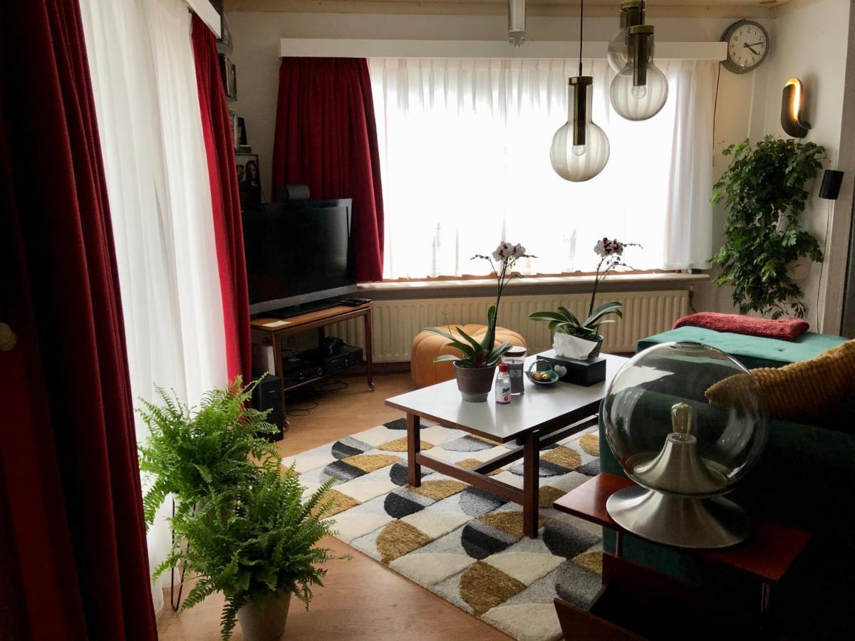 Retro Relax Resort Midden In Het Bos Op De Veluwe In Putten Ngoại thất bức ảnh