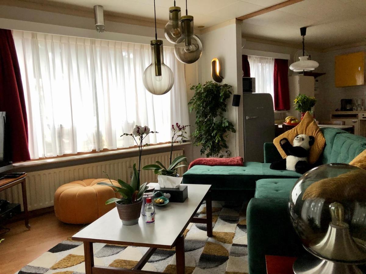 Retro Relax Resort Midden In Het Bos Op De Veluwe In Putten Ngoại thất bức ảnh